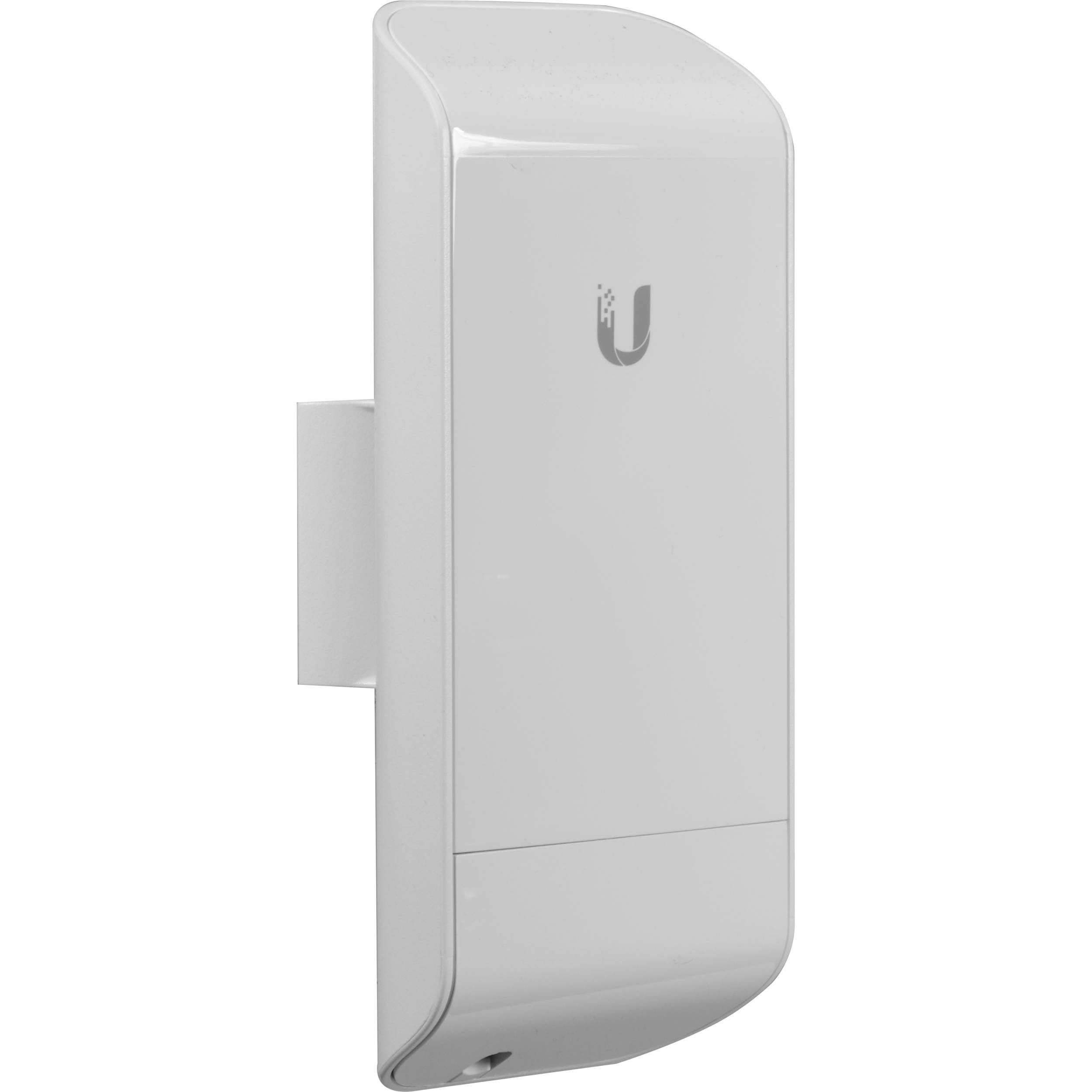 UBiQUiTi Wireless Access Point Point-to-MultiPoint, 5GHz 1x100Mbps, kültéri - LOCOM5