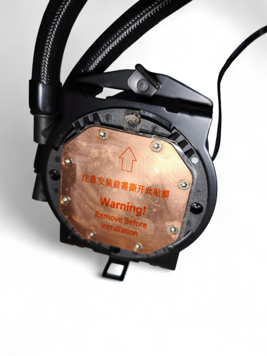Thermalright Frozen Notte 240 Black ARGB AIO vízhűtő – tesztelt